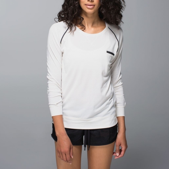 lululemon athletica Tops - Lululemon Weightless Crew